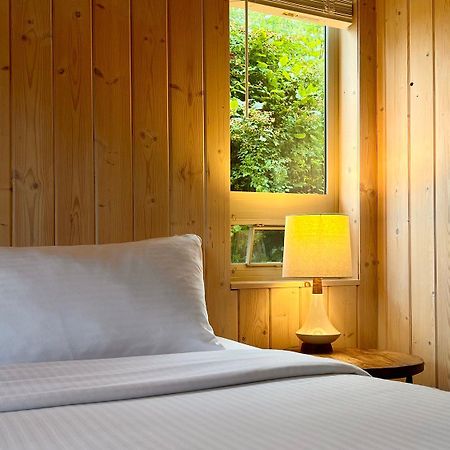 Cedar Park Resort Port McNeill Eksteriør bilde