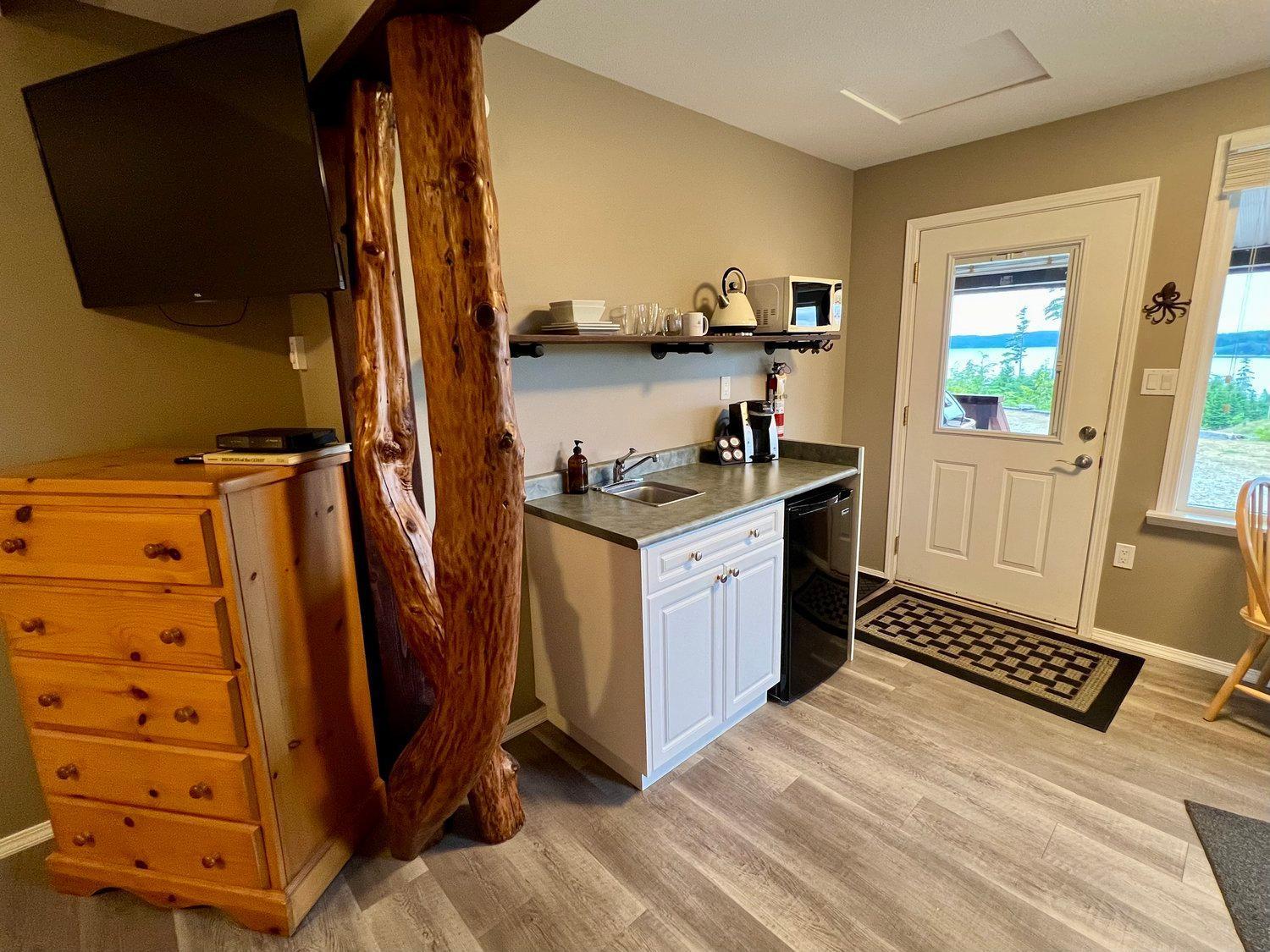 Cedar Park Resort Port McNeill Eksteriør bilde
